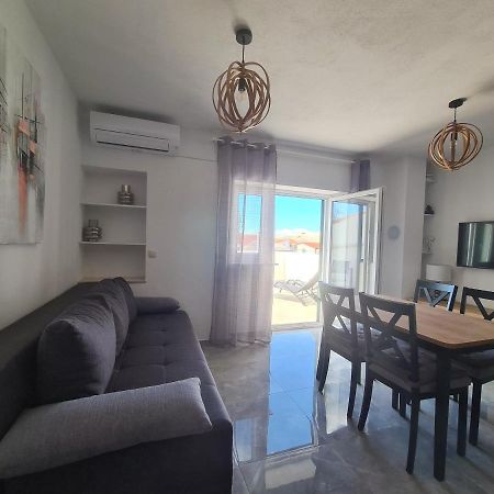 Hello Sunshine - Apartment On The Beach Zubovići Eksteriør billede