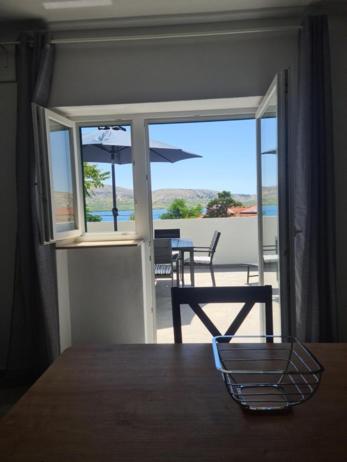 Hello Sunshine - Apartment On The Beach Zubovići Eksteriør billede